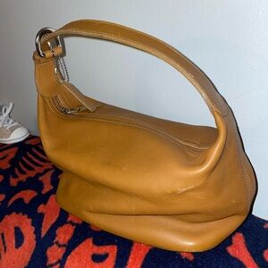 Coach, hobo bag, brown leather
